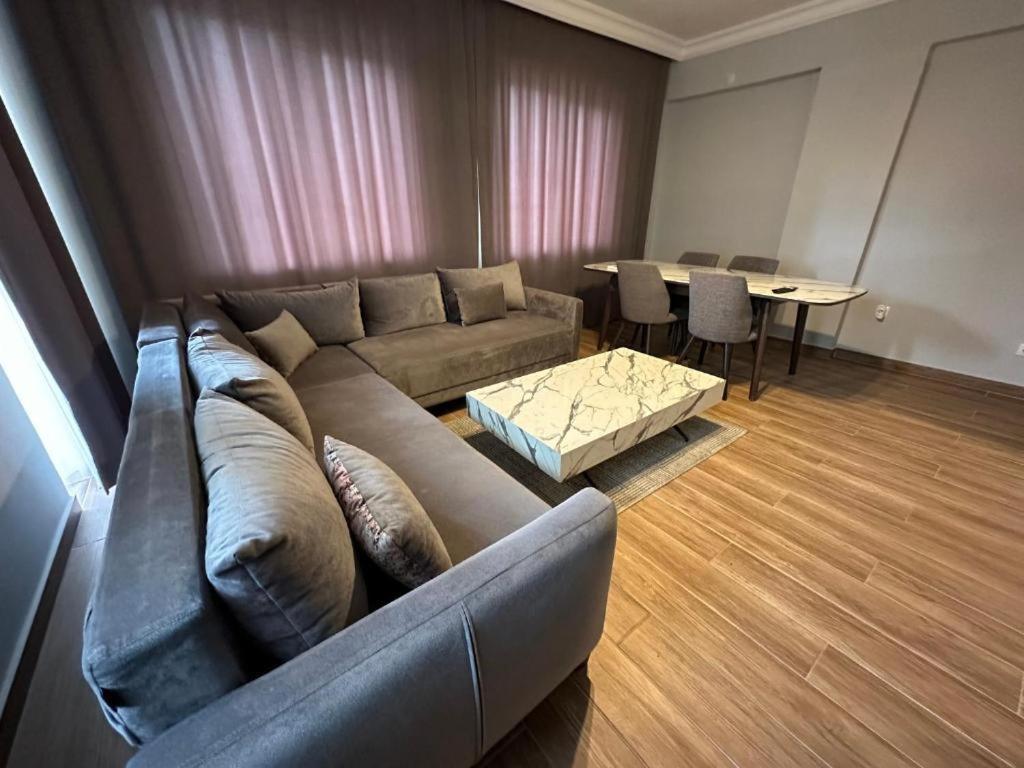 Lara'S Suite Αττάλεια Εξωτερικό φωτογραφία