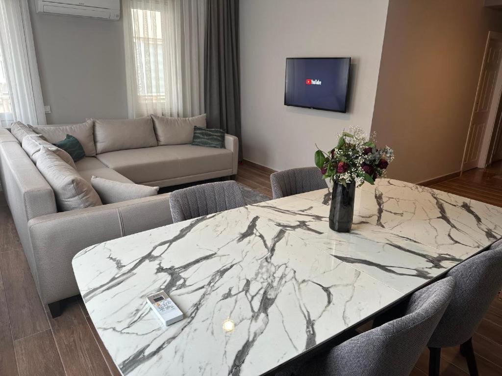 Lara'S Suite Αττάλεια Εξωτερικό φωτογραφία
